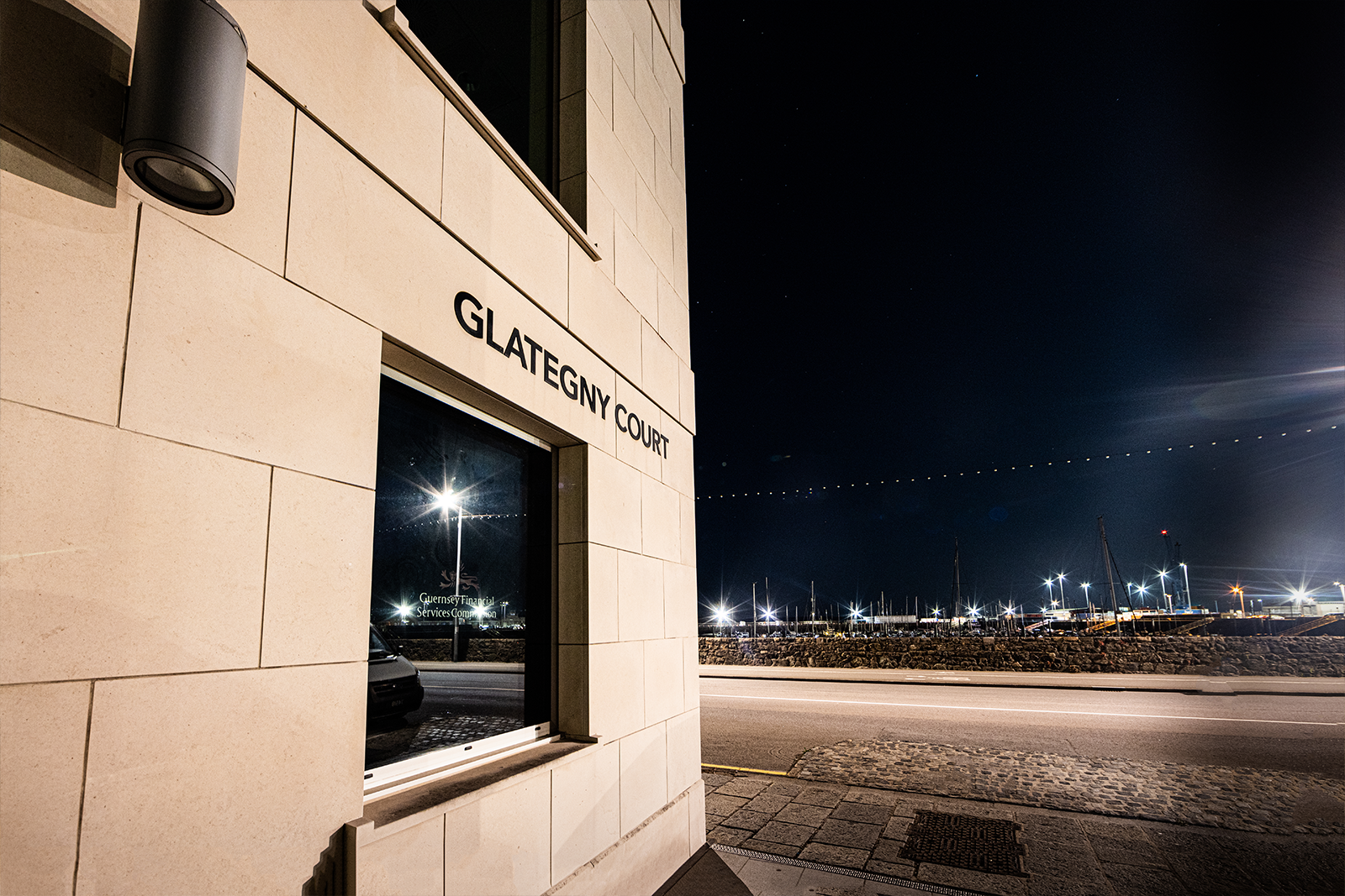 Glategny Court Photo